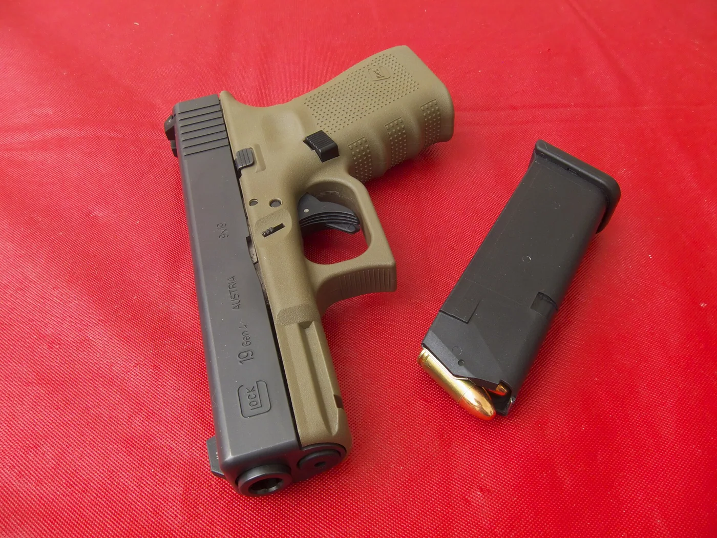 Glock 19 semi-automatic pistol, side view