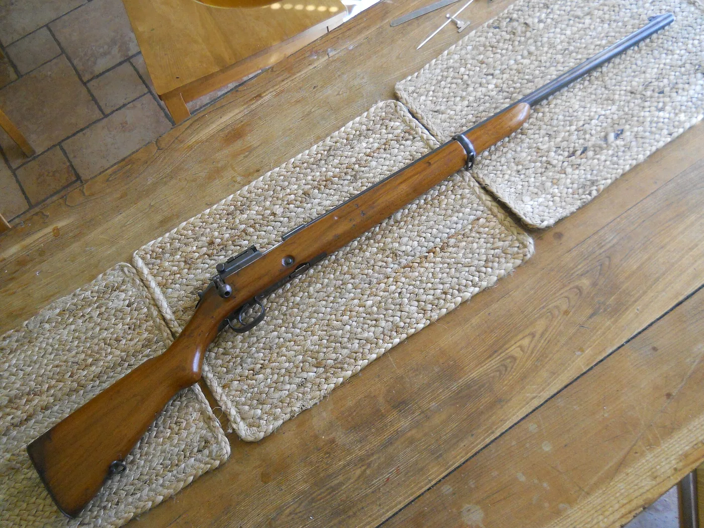 Winchester Model 52 bolt-action rifle, side view